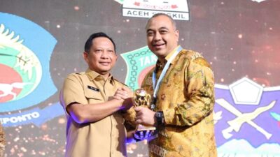 Berhasil Lampaui Target UHC Pemkab Tangerang Diganjar Penghargaan