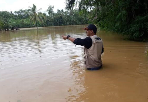 Berita Tangerang, Berita Lebak: BNPB: 4 Warga Hanyut Saat Banjir di Lebak, Warga Diminta Tetap Siaga