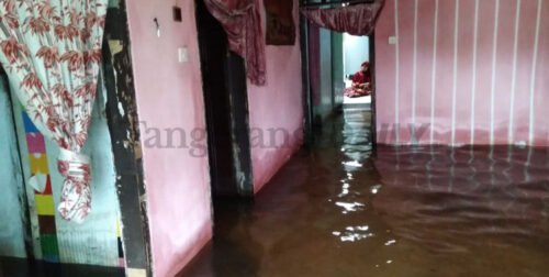 Kembali Terendam Banjir,  Warga Batusari Batuceper Lelah