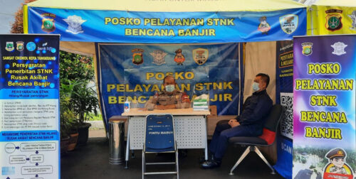 Samsat Cikokol Buka Posko Layanan STNK dan BPKB yang Rusak Karena Banjir