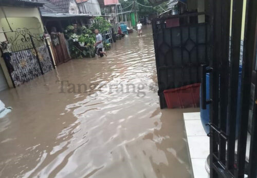 Hujan Deras, Perum Villa Balaraja Banjir