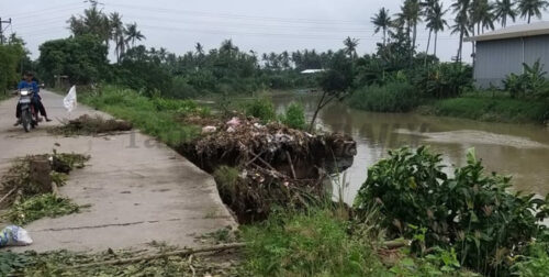 Tanggul Sungai Cisadane di Tanjung Burung Jebol