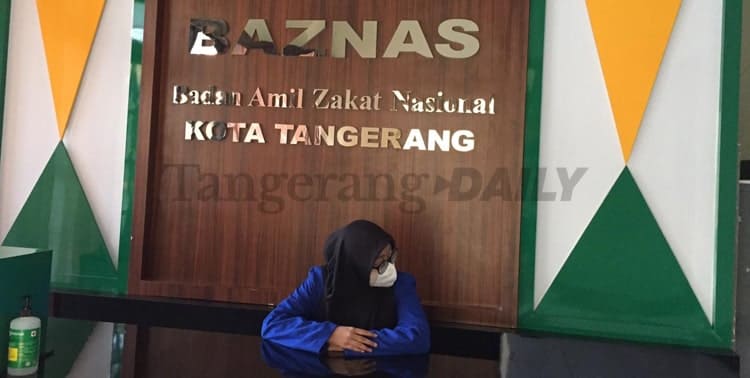 Berita Tangerang, Berita Tangerang Terbaru, Berita Tangerang Terkini, Berita Tangerang Hari Ini, Berita Kota Tangerang, Berita Kota Tangerang Terbaru, Berita Kota Tangerang Terkini, Berita Kota Tangerang Hari Ini, Baznas, Baznas Kota Tangerang, Zakat, Baznas Siapkan Stan Zakat, Gedung MUI, MUI Kota Tangerang: Baznas Kota Tangerang Siapkan Stan Pembayaran Zakat