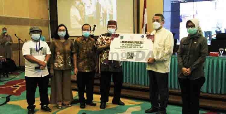 Dinkes, Dinkes Tangsel, UMN, Dinkes Tangsel dan UMN, Universitas Multimedia Nasional, Aplikasi, Aplikasi Si Pandai Kemas, Si Pandai Kemas, Aplikasi Si Pandai Kemas Tangsel, Kota Tangsel: Dinkes Tangsel Bersama UMN Luncurkan Aplikasi Si Pandai Kemas