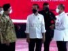 Jokowi, Presiden Jokowi, Jokowi Tinjau Vaksinasi, Jokowi ke Tangerang, Vaksinasi, Vaksinasi Covid-19, Covid-19, Ahmed Zaki Iskandar, Bupati Tangerang, Kabupaten Tangerang: Jokowi Tinjau Vaksinansi Lansia Massal di Tangerang