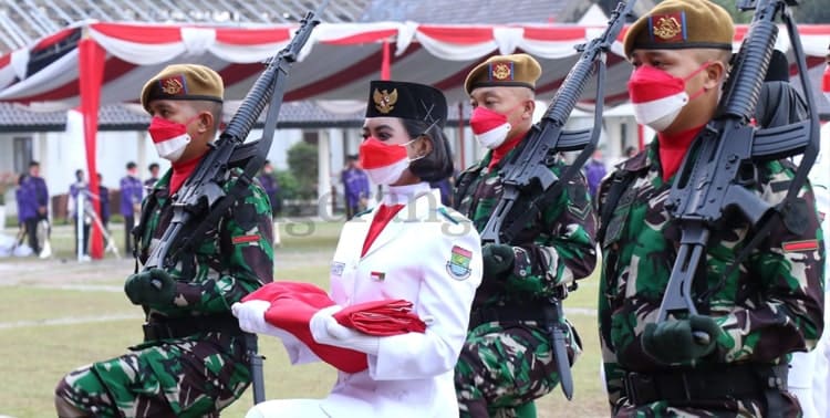 Upacara, Upacara Kemerdekaan, Kemerdekaan RI, HUT RI ke-76, Peringatan HUT RI ke-76, Upacara Kemerdekaan di Kabupaten Tangerang: Upacara Peringatan Detik-Detik Proklamasi Kemerdekaan RI ke-76 di Kabupaten Tangerang Berlangsung Khidmat dan Sederhana