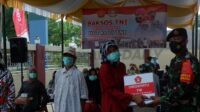 Kogartap I Jakarta menyalurkan bantuan 1.500 paket sembako untuk wakawuri serta masyarakat terdampak pandemi Covid-19 di Panongan, Tangerang