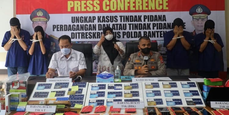 Penipu, Penipu Toko Online, Toko Online Fiktif, Polisi Tangkap Toko Online Fiktif, Daftar Toko Online Penipu, Kepolisian, Polda Banten: Penipu Modus Toko Online Fiktif di Tangerang Diringkus Polisi