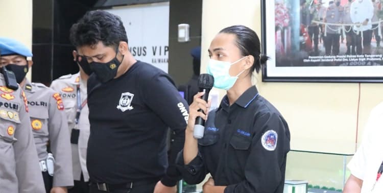 Brigadir NP, anggota Polres Kota Tangerang yang membanting mahasiswa ternyata memiliki kinerja baik yang dan banyak meraih penghargaan