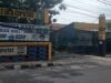 Kabel, Kabel Semrawut, Kabel Internet, Kabel Telepon, Ciputat, Tangerang Selatan: Warga Keluhkan Kabel Semrawut di Depan SMK Informatika Ciputat Timur