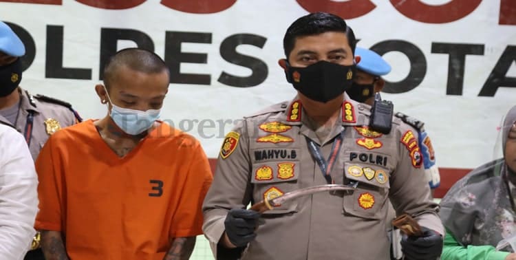 Pelaku perampokan sopir taksi online di Sindangjaya, Kabupaten Tangerang melakukan aksi perampokan itu untuk modal nikah.