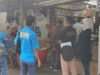 Balai Besar Pengawas Obat dan Makanan (POM) Serang, Banten menyita ribuan jamu tanpa izin edar (TIE) dari sebuah toko di Jalan Haji Usman, Kelurahan Ciputat, Ciputat, Tangsel, Jumat 15 Oktober 2021.
