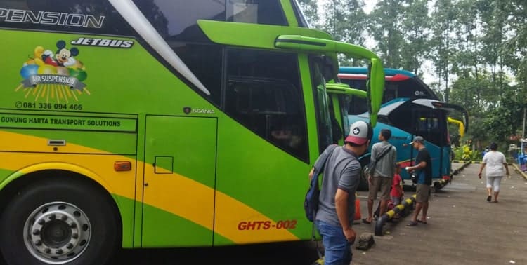 PO Bus menyatakan keberatan atas rencana Pemerintah Pusat yang ingin menerapkan wajib tes PCR bagi semua pengguna mode transportasi umum.