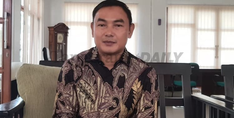 Dewan Pimpinan Daerah Golkar Kabupaten Tangerang menargetkan perolehan 10-12 kursi parlemen di DRPD Kabupaten Tangerang pada Pemilu 2024