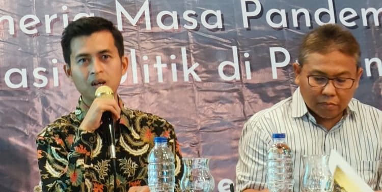 Popularitas Wahidin Halim (WH) berdasarkan survei Indonesia Political Opinion (IPO) mengalahkan Rano Karno dan Adhika Hazrumy.