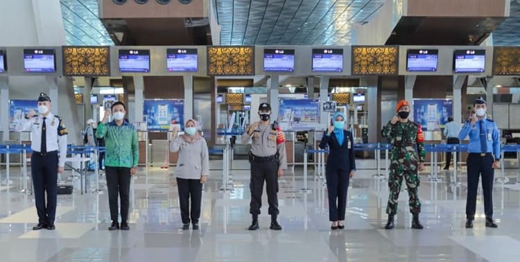 Komandan Satgas Covid-19 Bandara Soekarno-Hatta Kolonel Agus Listiyono memastikan rate hotel karantina bagi penumpang dari Luar Negeri sesuai dengan harga yang diberlakukan Persatuan Hotel dan Restoran Indonesia (PHRI).