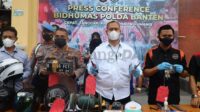 Polda Banten membekuk komplotan residivis spesialis pecah kaca mobil yang kerap beraksi di wilayah Banten.