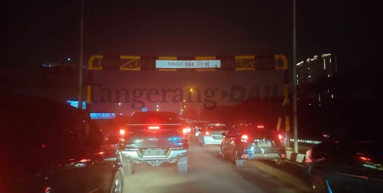 PT Jasa Marga (Persero) Tbk mencatat sebanyak 137.207 kendaraan kembali ke wilayah Jabotabek pada 1 Januari 2022.