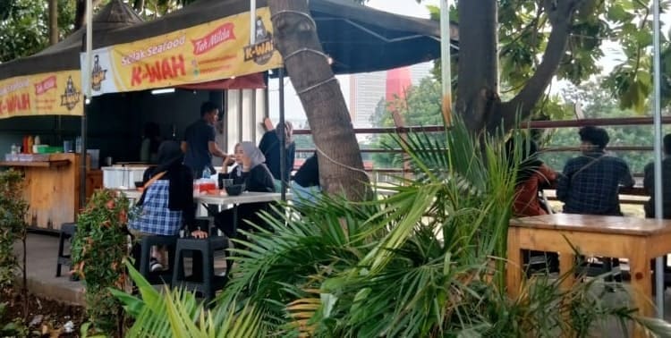 Seblak Seafood K-Wah Teh Milda di Tangerang, Harga Murah Porsi Banyak