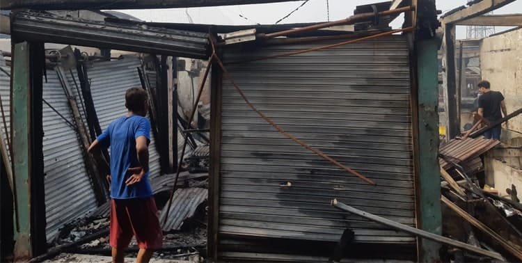 Kabid Kedaruratan dan Logistik BPBD Kabupaten Tangerang Abdul Munir mengatakan kebakaran yang terjadi di Pasar Gembong Balaraja disebabkan arus pendek listrik