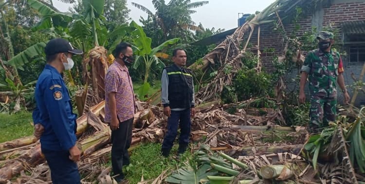 26 Rumah di Perum Flamboyan Solear Rusak Diterjang Angin Kencang