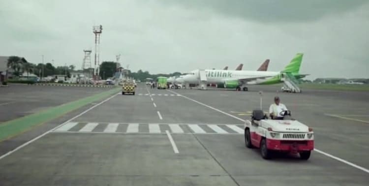 Pergerakan penumpang dan pesawat di Bandara Soekarno-Hatta terus mengalami kenaikan pasca dihapuskannya kebijakan tes antigen dan PCR.