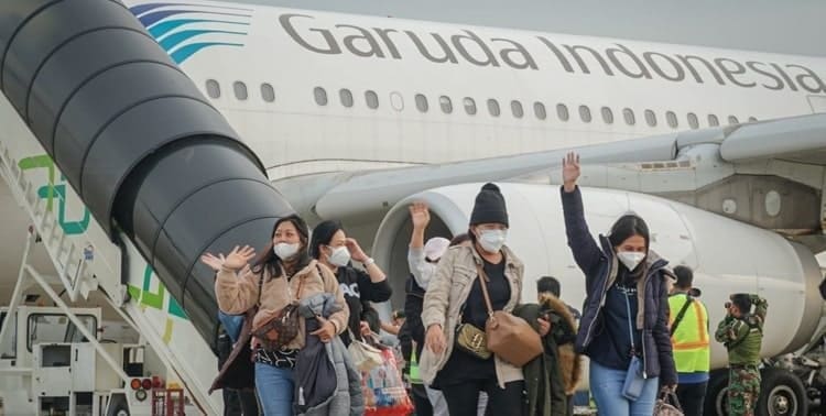 Bandara Soekarno-Hatta mulai 1 April 2022 mengaktifkan kembali Terminal 1 untuk melayani keberangkatan dan kedatangan penumpang pesawat.