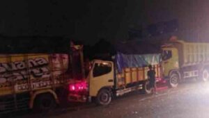 13 Kendaraan Tabrakan Beruntun di Tol Balaraja Tadi Malam
