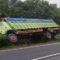 Kecelakaan tunggal terjadi di ruas tol Tangerang - Merak, tepatnya di KM 78.400 arah dari Tangerang menuju Merak, Minggu 29 Mei 2022.
