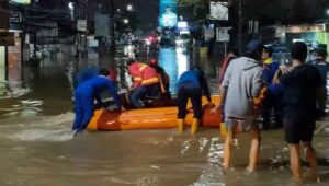 Hujan Deras, 19 Lokasi di Kota Tangerang Terendam Banjir