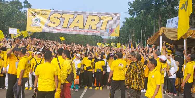 Ribuan Peserta Ikuti Jalan Sehat HUT Golkar di Kabupaten Tangerang