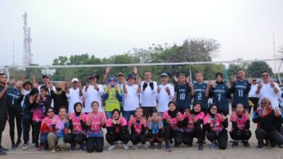 Rayakan Hari Jadi ke-34, PT Asahimas Chemical Gelar Turnamen Bola Voli Putri
