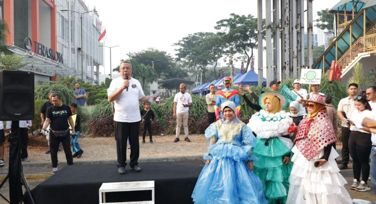 Hari World Cleanup Day, Benyamin Ajak Masyarakat Pilah Sampah dari Rumah