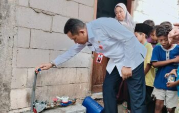 Pelayanan air bersih perpipaan di Kabupaten Tangerang sangat penting bagi masyarakat di wilayah ini. Air bersih adalah kebutuhan dasar yang penting bagi kehidupan manusia.