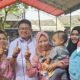 Calon wakil bupati Tangerang, Irvansyah Asmat, melakukan kunjungan pada momen kampanye Pilkada Kabupaten Tangerang 2024 ke Perumahan Kutabumi 3, Kelurahan Kutabumi, Kecamatan Pasar Kemis, Minggu, 29 September 2024.