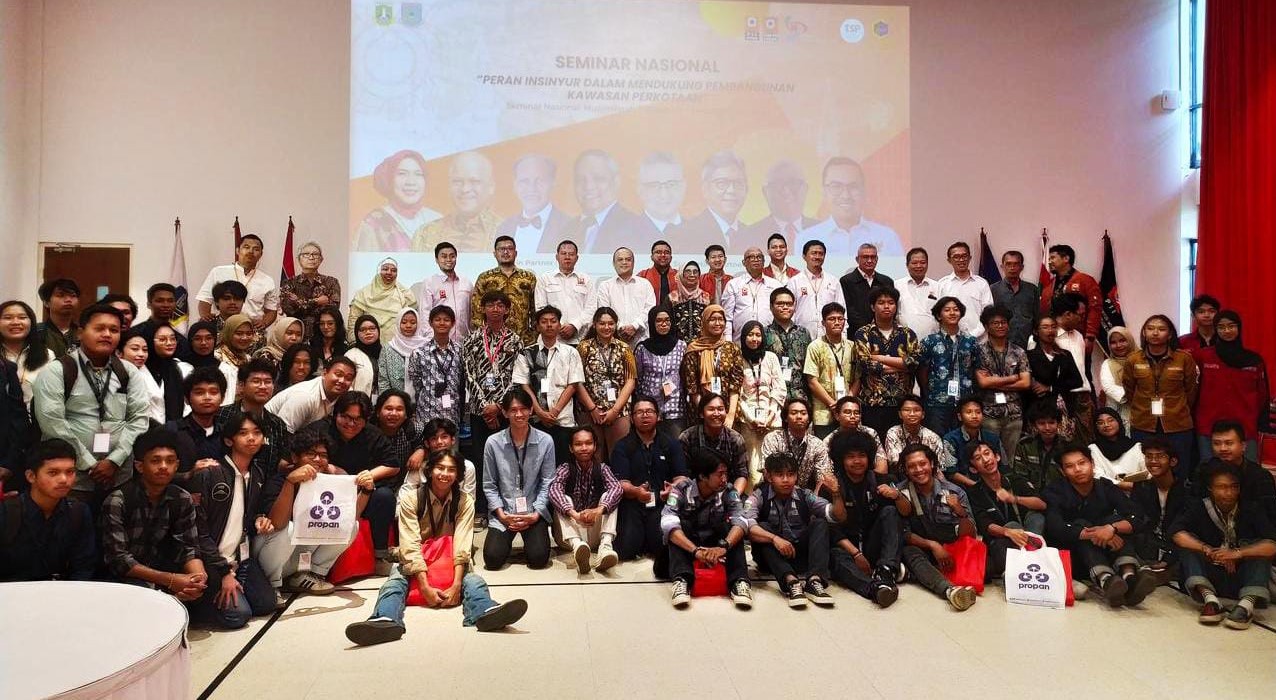 PII Cabang Tangsel menggelar Muscab dan seminar nasional di Universitas Pembangunan Jaya, membahas kolaborasi insinyur untuk kota berkelanjutan.