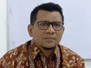 Artikel ini membahas pentingnya keikhlasan dalam kehidupan manusia berdasarkan perspektif Islam. Diajukan oleh Dr. Zulkifli, MA, dosen Fakultas Agama Islam, artikel ini menjelaskan konsep kebaikan, akhlak mulia, dan bagaimana keikhlasan menjadi komponen utama dalam kurikulum kehidupan. Temukan bagaimana mengimplementasikan keikhlasan dalam ibadah, interaksi sosial, dan pekerjaan sehari-hari untuk mencapai kebahagiaan dan kedamaian sejati