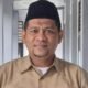 "Memotret Pola Pengajaran Guru Zaman Dahulu: Inspirasi untuk Guru Era Digital" oleh Dr. Zulkifli, MA, mengajak kita untuk menelusuri kembali metode pengajaran konvensional yang diterapkan pada tahun 1970-an. Artikel ini menggambarkan dedikasi guru-guru masa lalu yang mengedepankan nilai-nilai kedisiplinan dan rasa hormat, meskipun tanpa teknologi modern. Dengan menggali pengalaman berharga dalam mendidik, penulis mengajak para pendidik masa kini untuk mengadopsi pola pembiasaan positif demi menciptakan generasi yang berkarakter dan berintegritas dalam konteks pendidikan yang semakin kompleks.