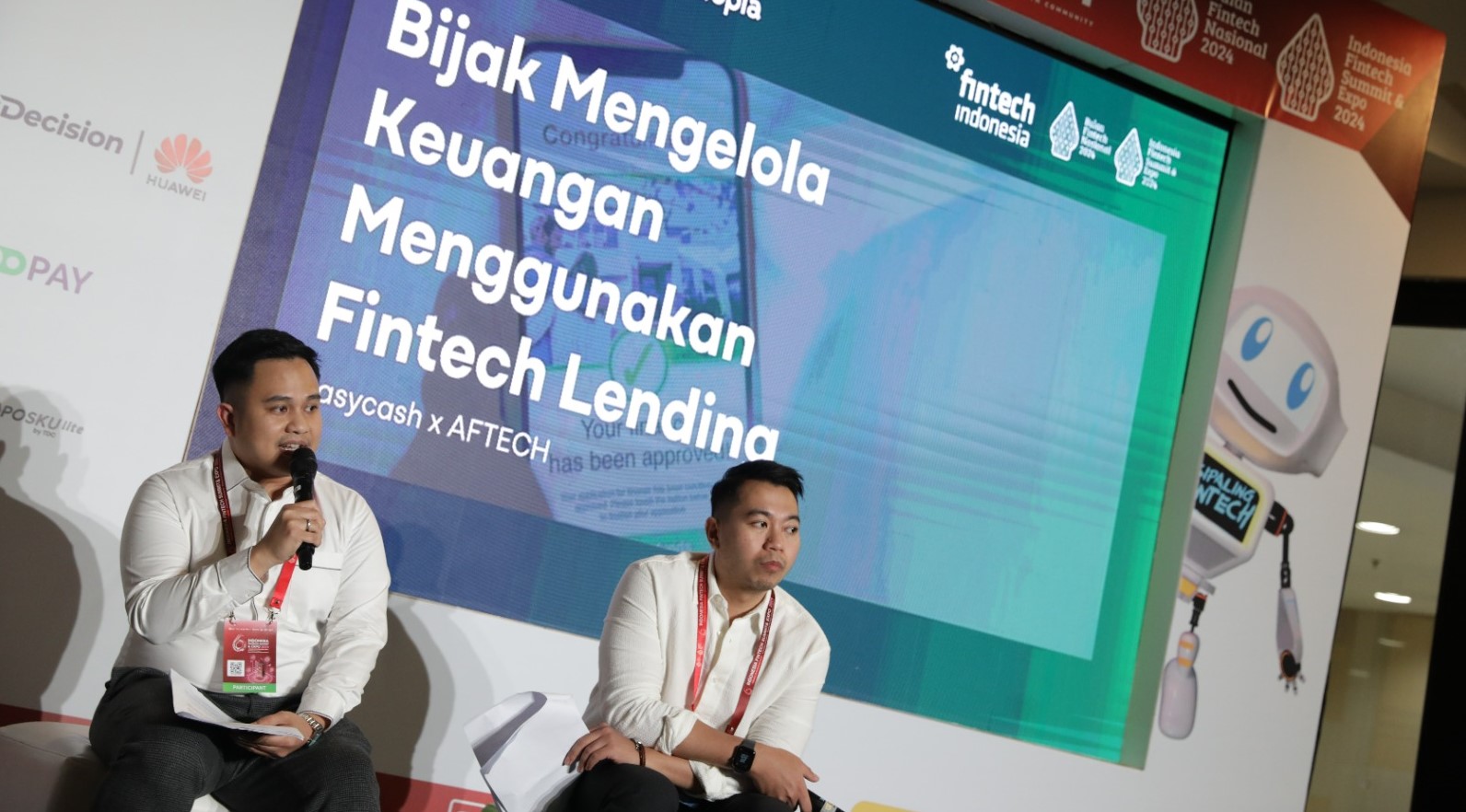 Easycash berkolaborasi dengan AFTECH dalam Indonesia Fintech Summit & Expo 2024 untuk meningkatkan literasi keuangan masyarakat dan melawan pinjol ilegal. Dalam acara ini, mereka menyelenggarakan edukasi keuangan dan diskusi panel tentang deteksi penipuan. Baca lebih lanjut tentang upaya ini untuk menciptakan ekosistem fintech yang lebih aman dan inklusif