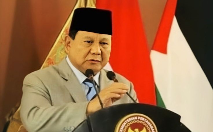 Artikel ini membahas tantangan korupsi di Indonesia dan peran Prabowo Subianto sebagai pemimpin yang tegas dalam pemberantasan korupsi. Dengan kebijakan anti-korupsi yang efektif dan pengawasan ketat terhadap pemerintahan, Prabowo berupaya membangun pemerintahan yang bersih, transparan, dan berintegritas. Temukan bagaimana langkah-langkahnya dapat meningkatkan kepercayaan publik dan mendorong pembangunan yang berkelanjutan di Indonesia.