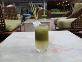 Nikmati Sensasi Santai di Sixth Sense: Rooftop Bar & Resto dengan Matcha Series yang Menggugah Selera di Novotel Kota Tangerang