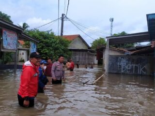 Banjir Rendam Dua Desa di Pakuhaji, Ratusan KK Terdampak