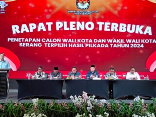 KPU Tetapkan Budi-Agis Sebagai Pasangan Calon Walikota Serang Terpilih dan Wakil