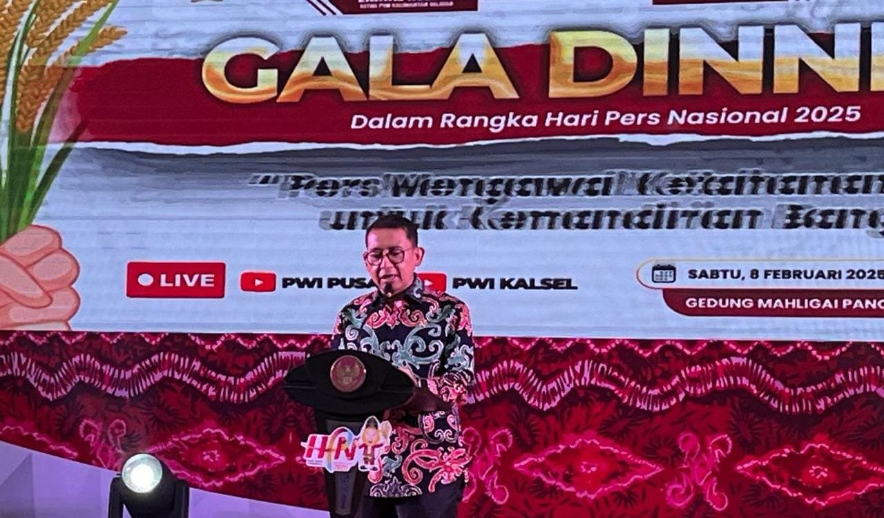 Menteri Fadli Zon menekankan peran pers dalam kebudayaan dan ketahanan pangan pada HPN 2025 di Banjarmasin, Kalimantan Selatan.