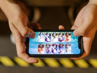 Hiburan Digital 2024: Tren Mobile Entertainment dan Media Sosial di Indonesia