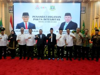 Pj Wali Kota Tangerang Teken Pakta Integritas Manajemen Talenta