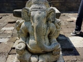 Candi Kimpulan, Wisata Candi di Pelukan Gedung Kampus UII