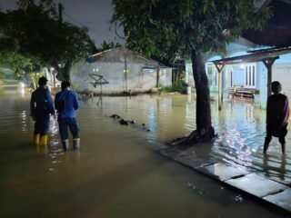 Update Banjir Cisereh Tigaraksa 9 Maret: Tinggi Air 1 Meter, Ratusan Warga Terisolir