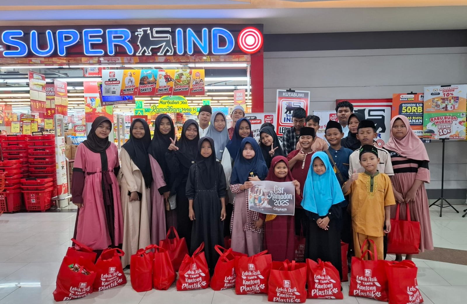 Citiplaza Kutabumi menggelar program CSR "Berbagi Berkah Ramadan" untuk 30 anak yatim piatu, memberikan kebahagiaan dan dukungan.