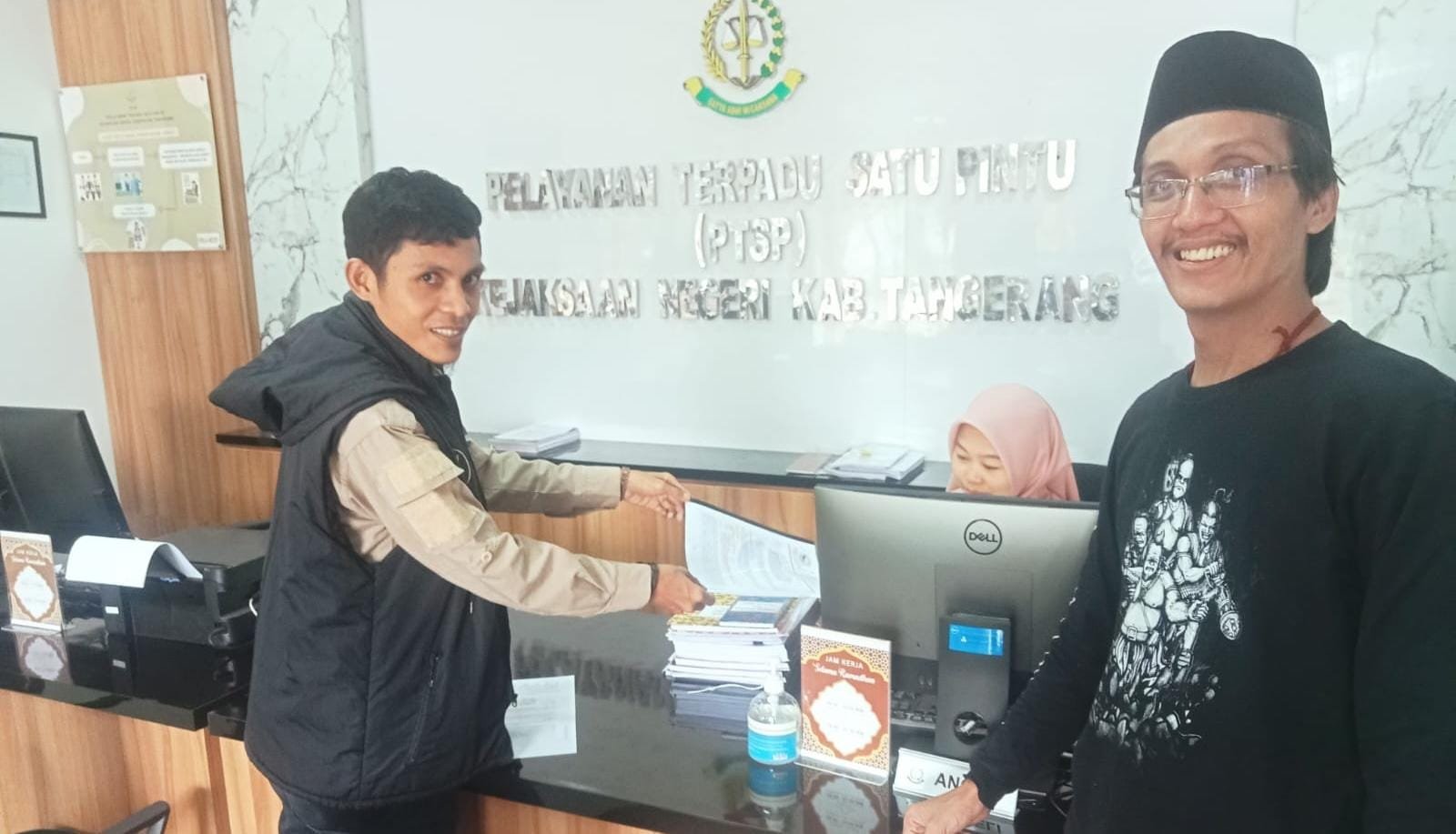PT BOSS dilaporkan ke kejaksaan karena dugaan pencemaran udara dan operasi tanpa izin Amdal di Desa Cangkudu, Balaraja